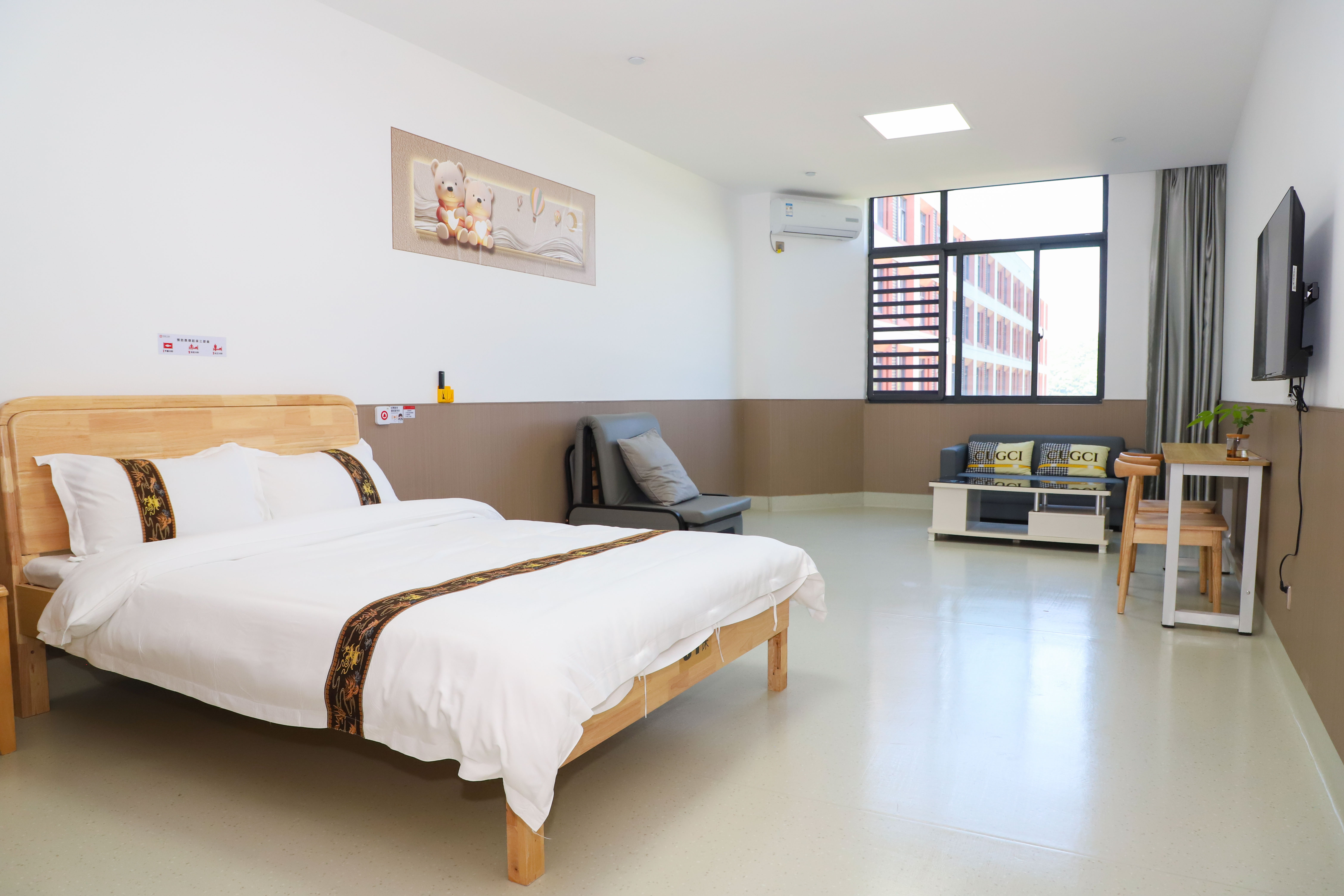 IMG_9673_1.jpg IMG_9673_1.jpg